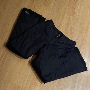 Women’s Columbia Ski Pants in black